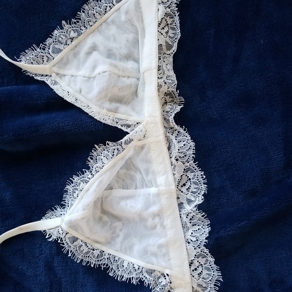 White lace bralette sz s - Picture 7 of 10